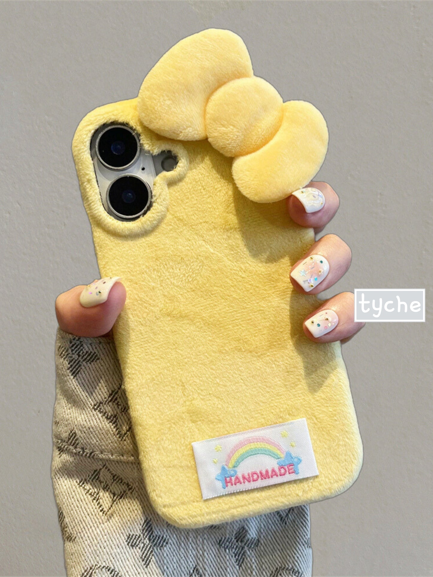 Shaggy Bowknot Protective Phone Case