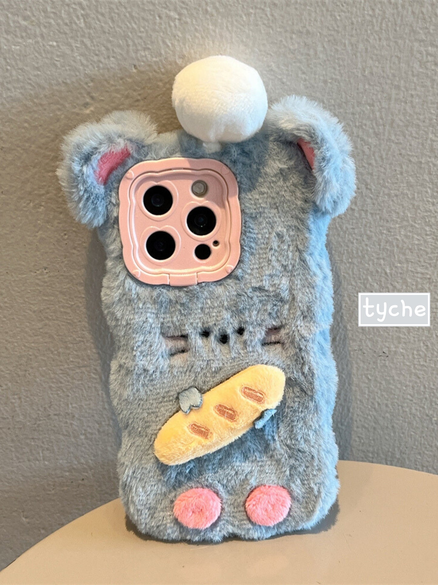 Fluffy Rat with Bread Phone Case